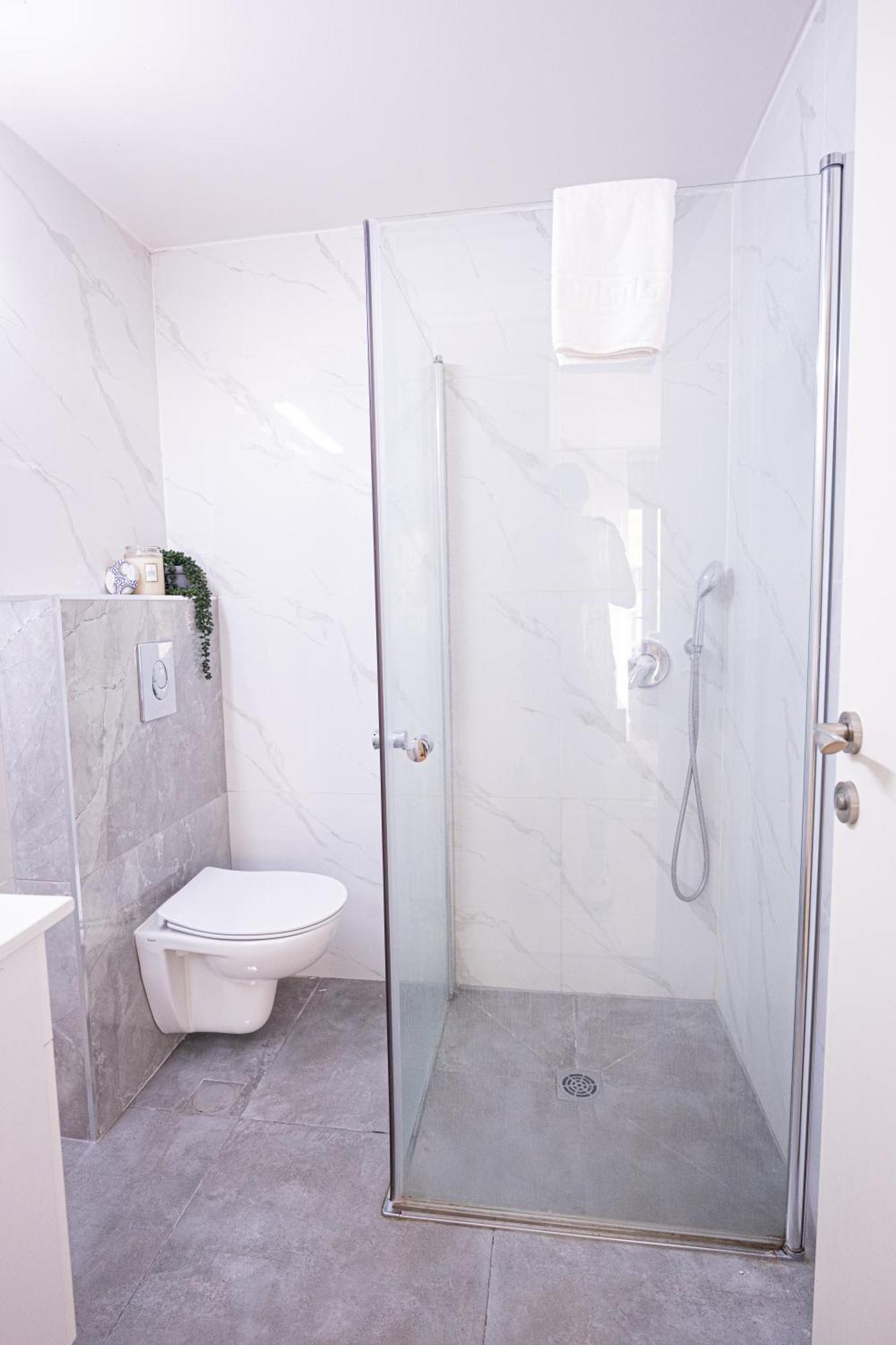 Kook Isrentals - Aparthotels In City Center Иерусалим Экстерьер фото